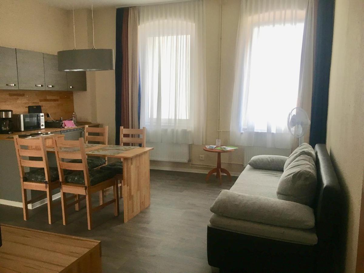 Pension Am Pollingpark Haus II Дессау Экстерьер фото